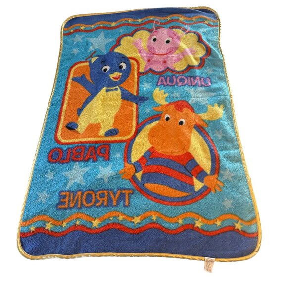 The Backyardigans Toddler Sized Blanket 42" x 30" 100% Polyester Dated 2007 HTF! - Picture 2 of 9